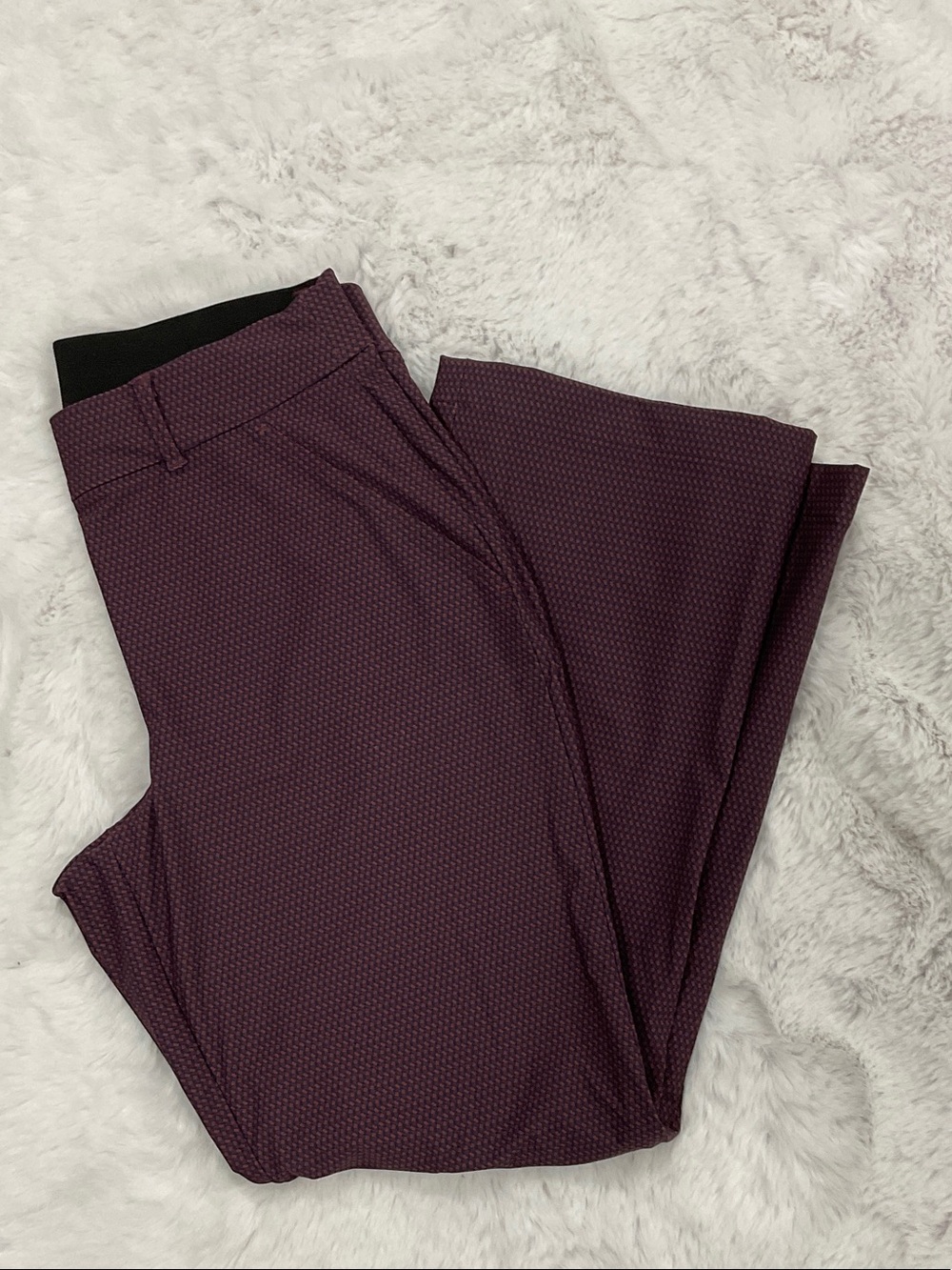 SPANX Plum and Navy  Stretch Cropped Kick Flare Golf Style Pant
Small Petite